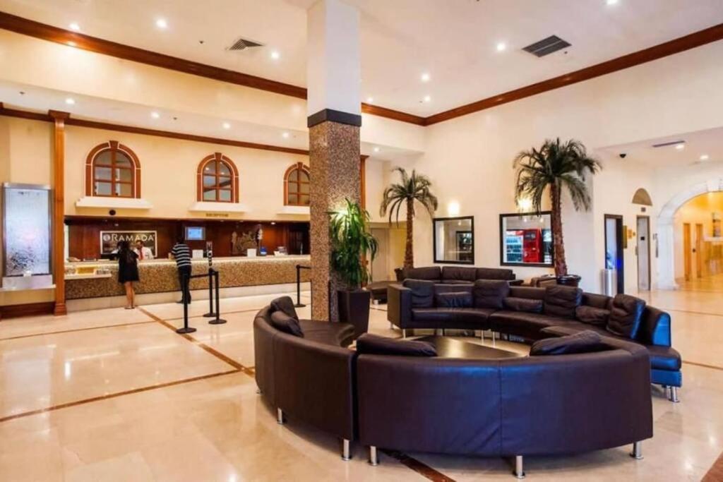 Alojamiento Con Balcon Hacia La Playa 115 Miami Beach Exterior photo