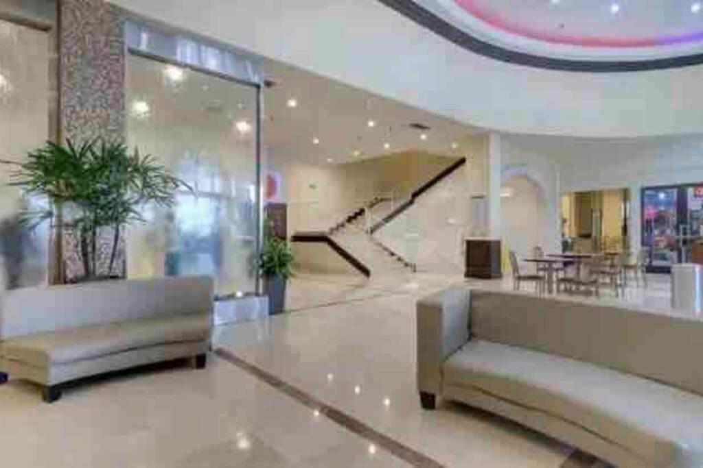 Alojamiento Con Balcon Hacia La Playa 115 Miami Beach Exterior photo