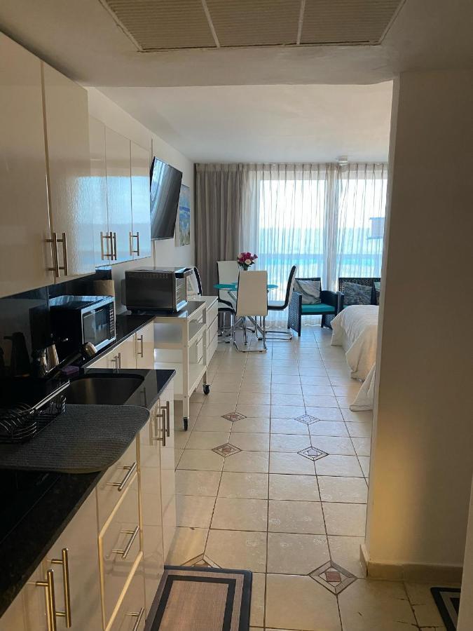 Alojamiento Con Balcon Hacia La Playa 115 Miami Beach Exterior photo