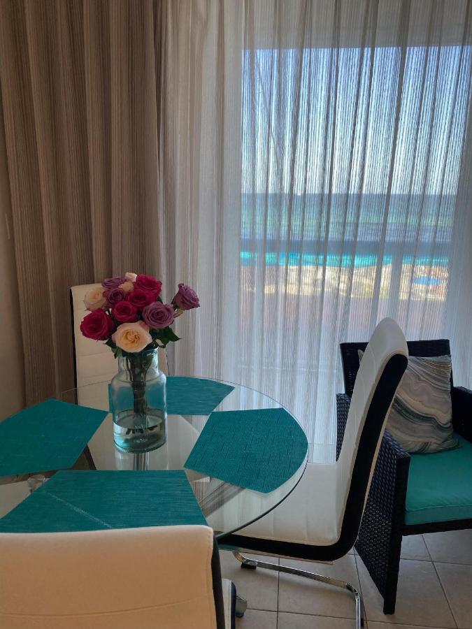 Alojamiento Con Balcon Hacia La Playa 115 Miami Beach Exterior photo